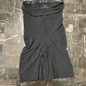 Spanx High Waisted Women’s Shorts Shape Wear XXL